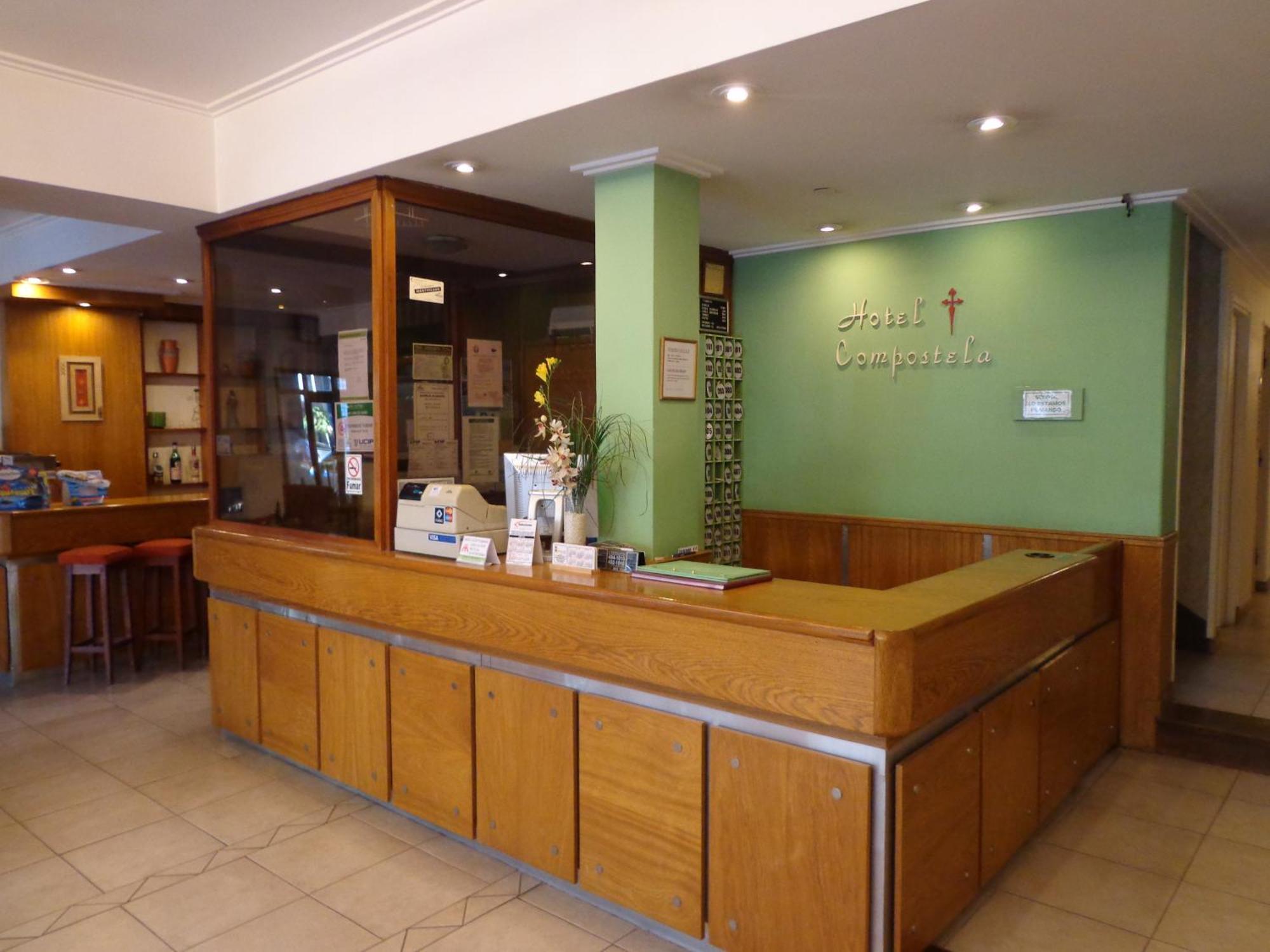 Hotel Compostela Мар дел Плата Екстериор снимка
